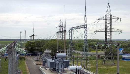 30 трансформаторных подстанций отремонтируют в Луганске московские энергетики